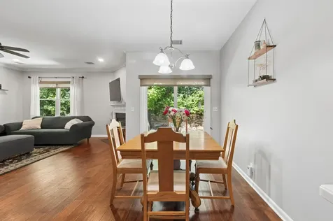 1901 Deep Woods Trail Nashville TN 37214