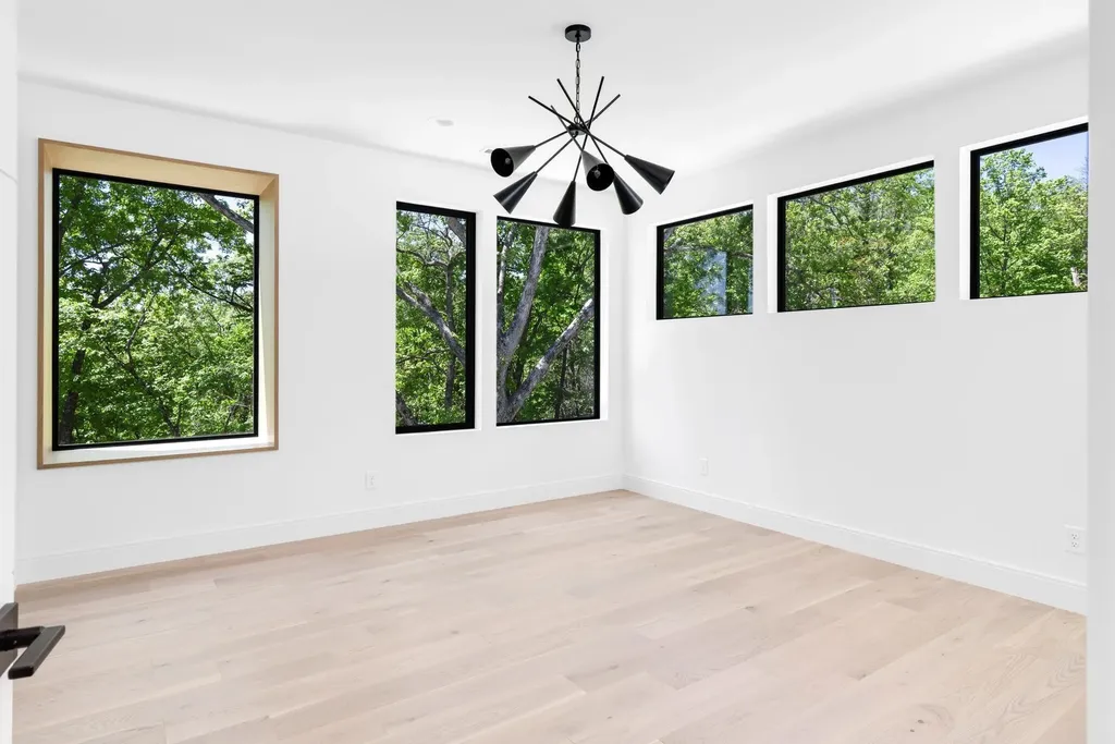 663 Hunters Trail Nashville TN 37209