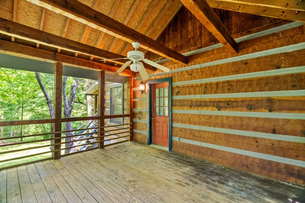 1150 Treanor Springs Road Kingston Springs TN 37082