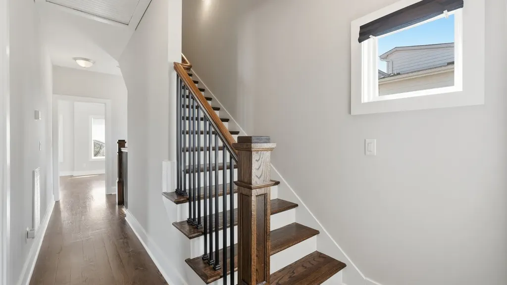 1263 N Avondale Circle Nashville TN 37207
