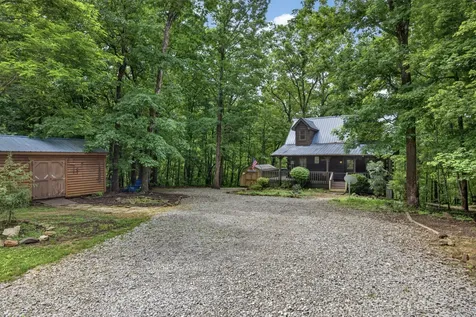 55214 Maynard Ridge Lane Crawford TN 38554