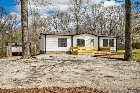 8130 Oak Springs Road Nunnelly TN 37137