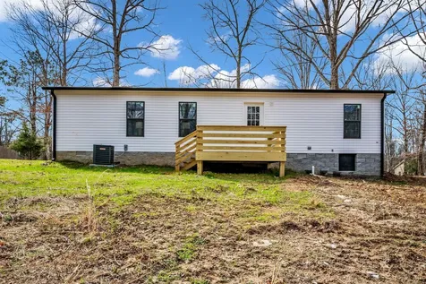8130 Oak Springs Road Nunnelly TN 37137