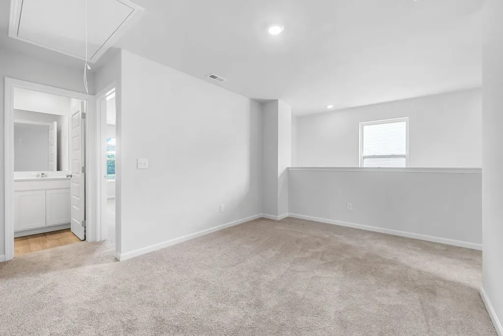 457 Perthshire Loop Clarksville TN 37043