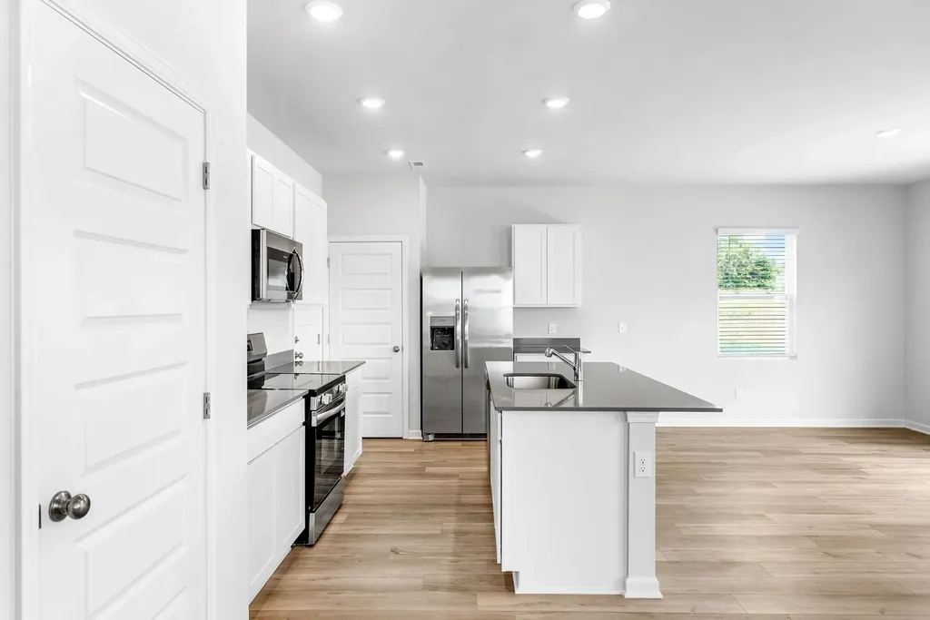 457 Perthshire Loop Clarksville TN 37043