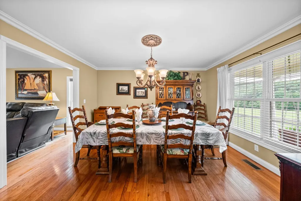 590A Lindsey Hollow Road Gallatin TN 37066