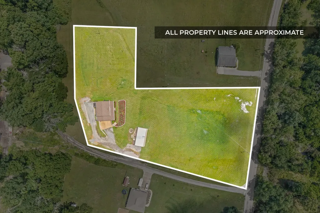 590A Lindsey Hollow Road Gallatin TN 37066