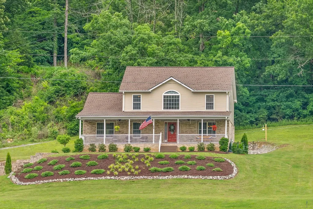 590A Lindsey Hollow Road Gallatin TN 37066