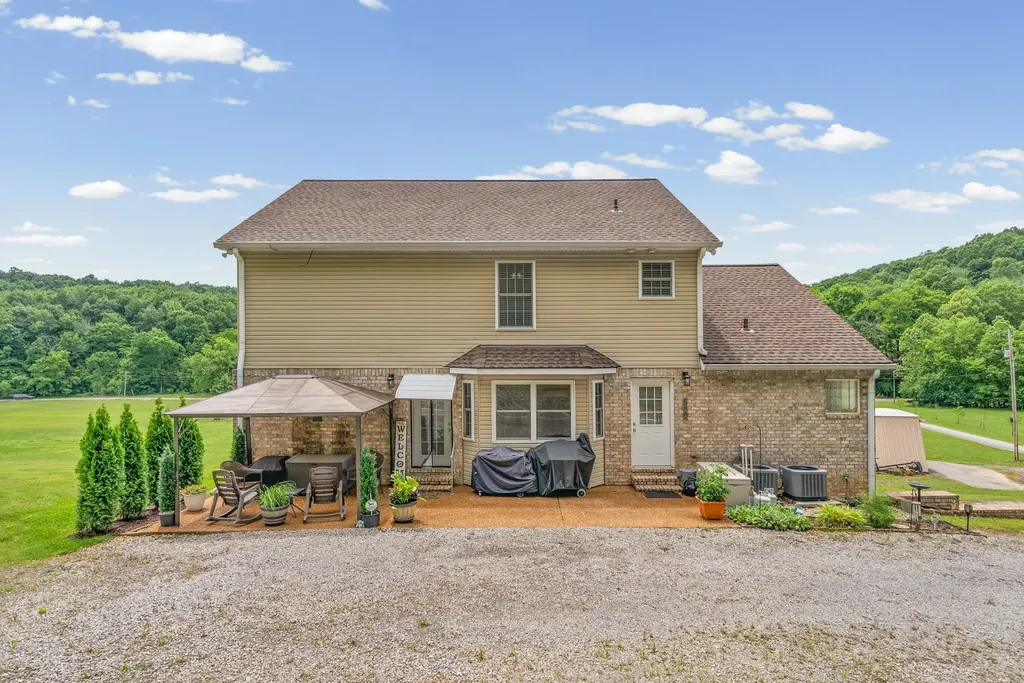 590A Lindsey Hollow Road Gallatin TN 37066