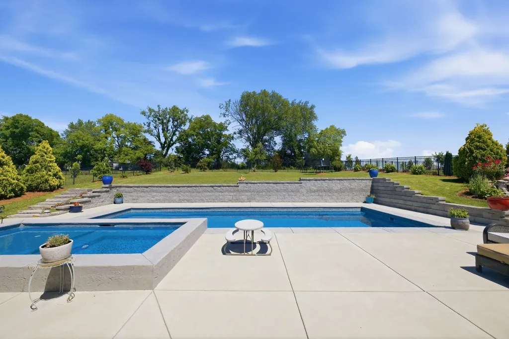 5508 Hardeman Springs Boulevard Arrington TN 37014
