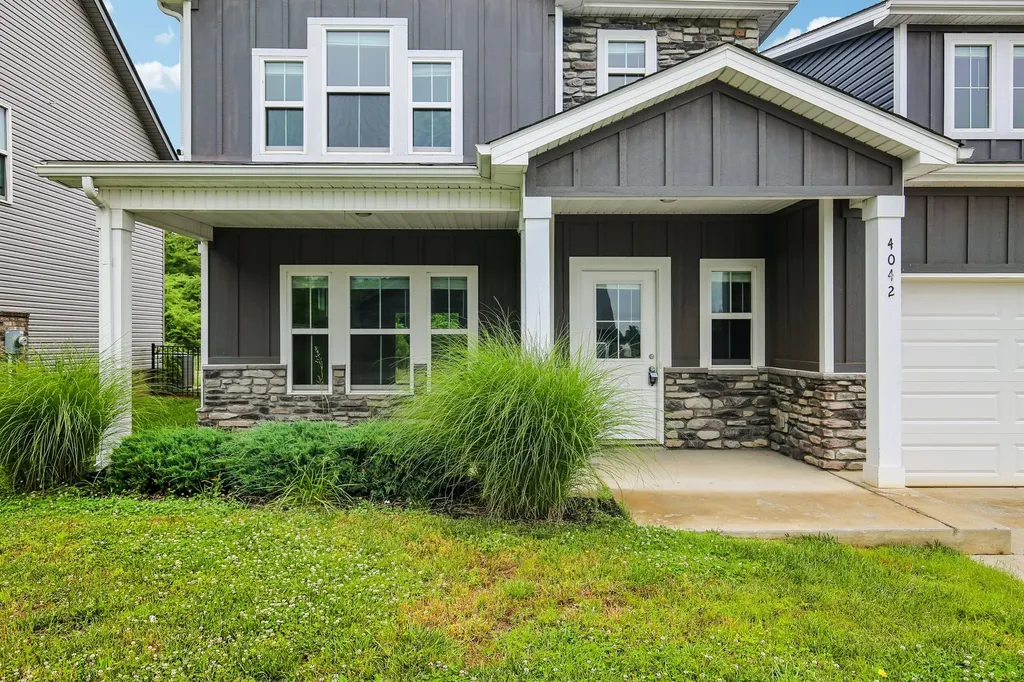 4042 Fort Sumter Drive Clarksville TN 37042