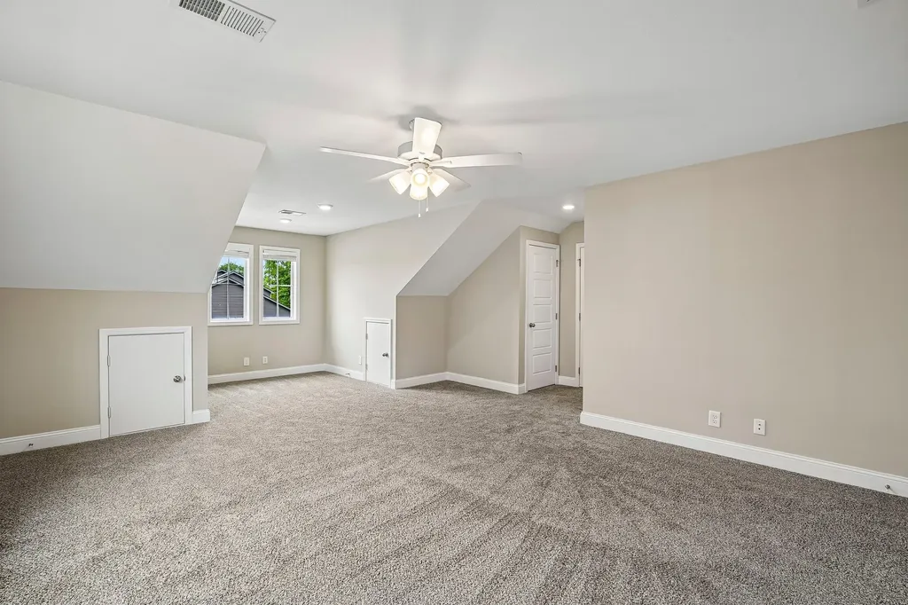 4042 Fort Sumter Drive Clarksville TN 37042