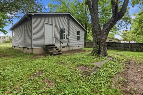 725 Mill Street Manchester TN 37355