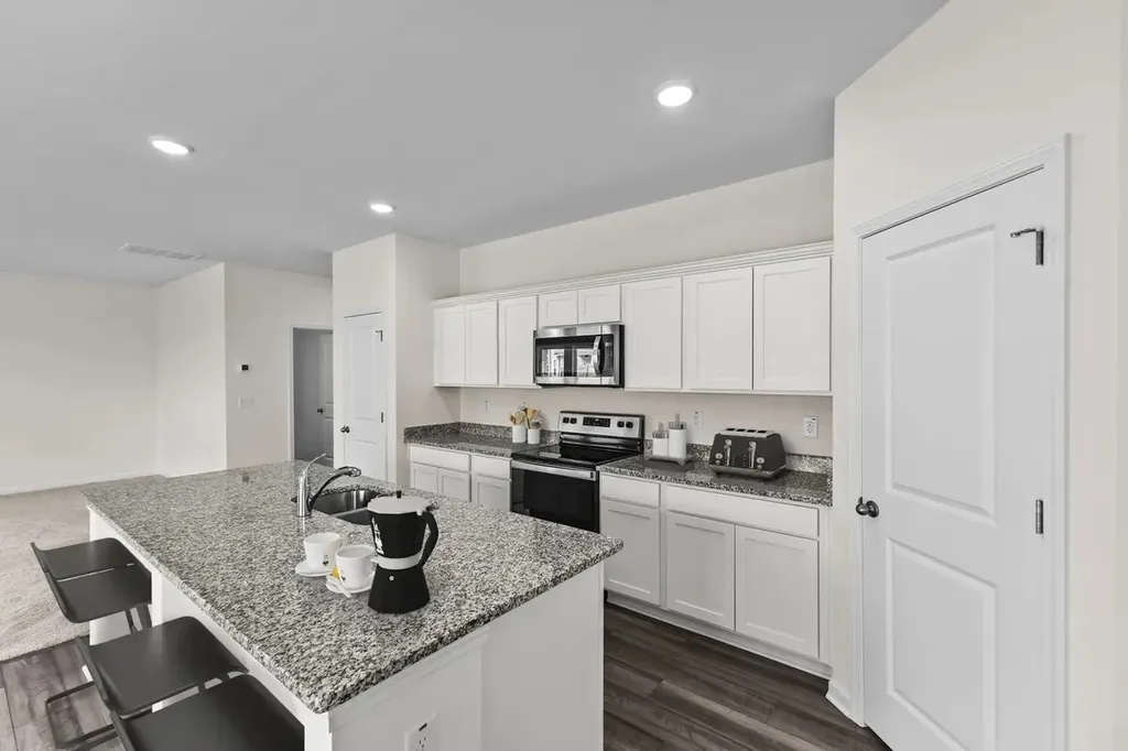3228 Barrel Oak Pass Columbia TN 38401