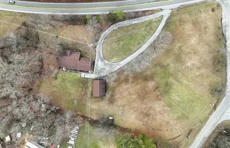 2861 Highway 48 Cunningham TN 37052