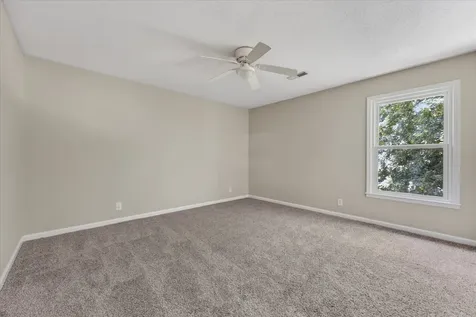 1753 Broadripple Drive Clarksville TN 37042