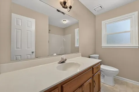 1753 Broadripple Drive Clarksville TN 37042