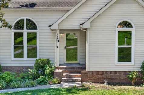 1753 Broadripple Drive Clarksville TN 37042