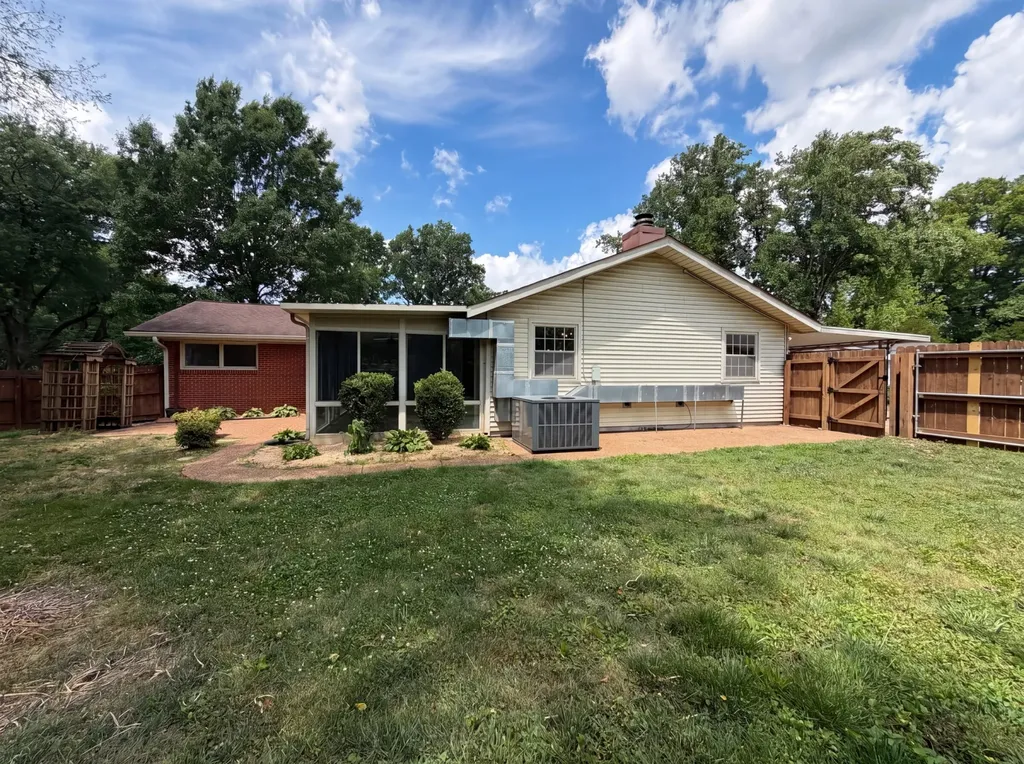 1119 Walton Drive Murfreesboro TN 37130