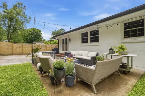 5020 Ashley Drive Nashville TN 37211