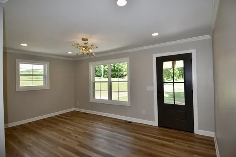 41 Peppertown Road Loretto TN 38469