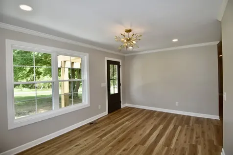 41 Peppertown Road Loretto TN 38469
