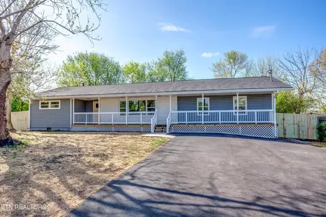 4304 NW Strolling Road Knoxville TN 37912