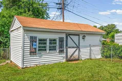 19 Gino Drive Clarksville TN 37042