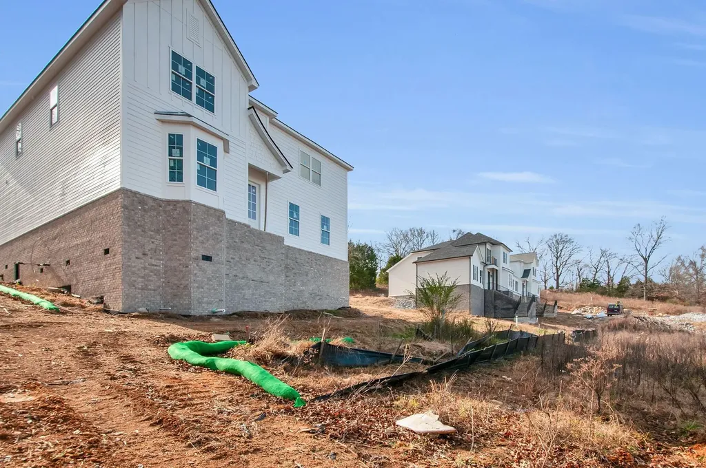 100 Lula Lane Kingston Springs TN 37082
