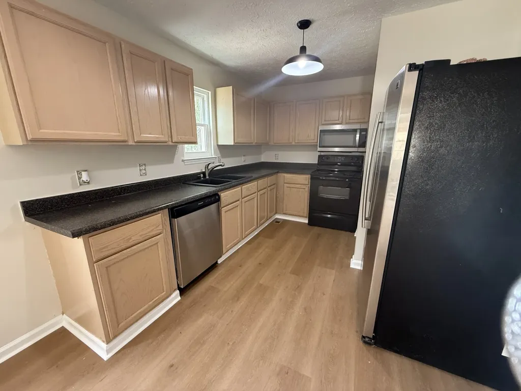 104 Edgehill Lane Hendersonville TN 37075