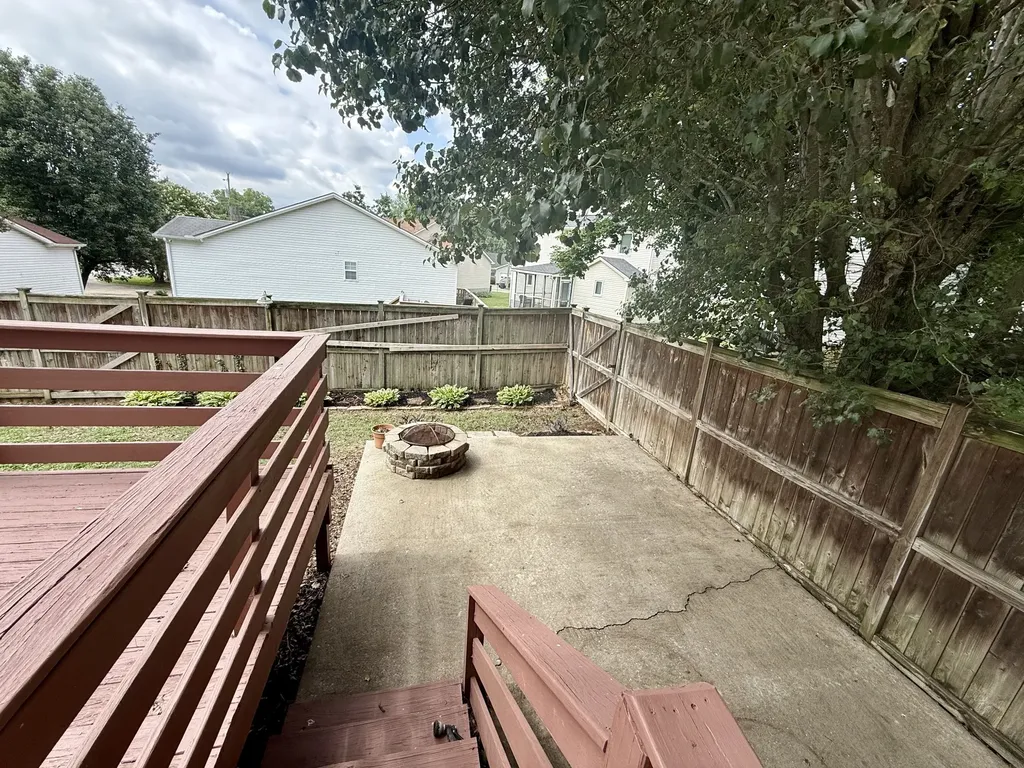 104 Edgehill Lane Hendersonville TN 37075
