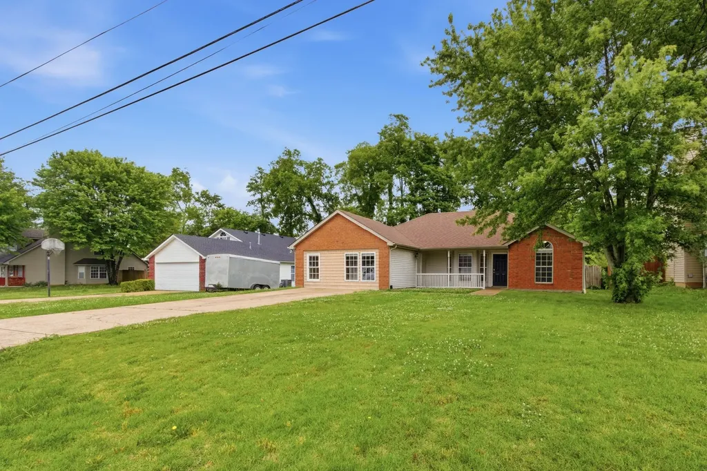 2130 Spring Hill Circle Spring Hill TN 37174