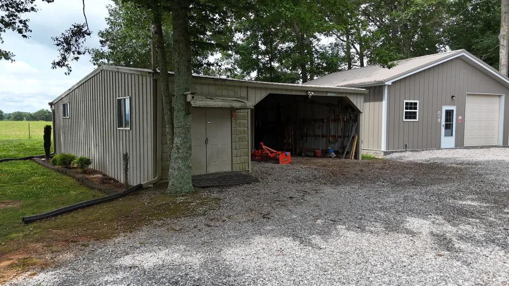 2465 Bybee Chapel Road Rock Island TN 38581