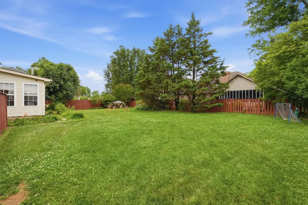 1363 Ivy Lane Cookeville TN 38501