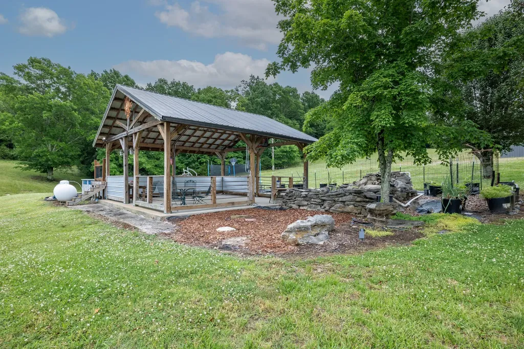2541 Mooresville Highway Lewisburg TN 37091