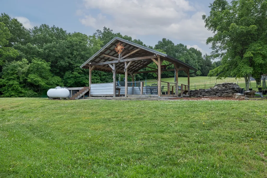 2541 Mooresville Highway Lewisburg TN 37091