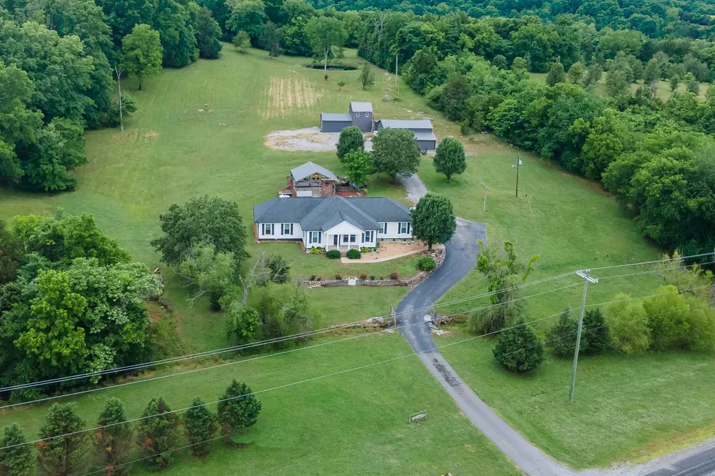 2541 Mooresville Highway Lewisburg TN 37091