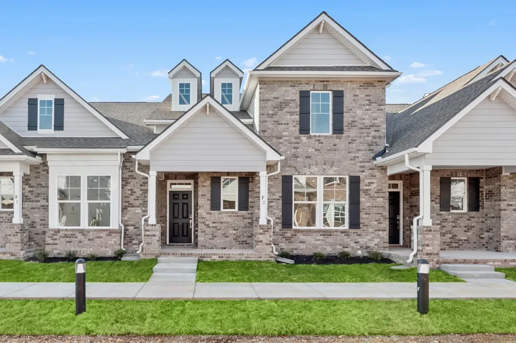 2900 Suzanne Landon Drive Murfreesboro TN 37130
