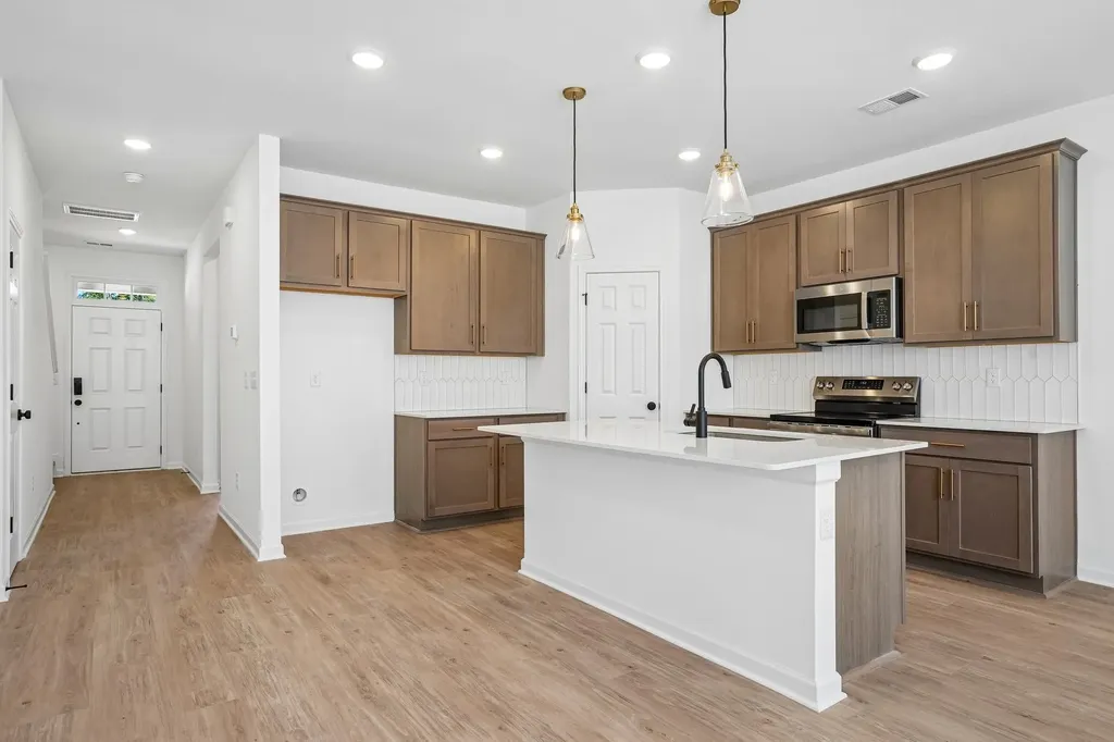 2900 Suzanne Landon Drive Murfreesboro TN 37130