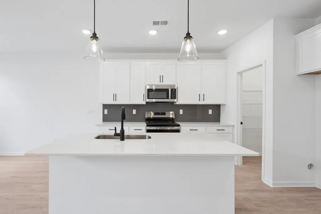 2900 Suzanne Landon Drive Murfreesboro TN 37130