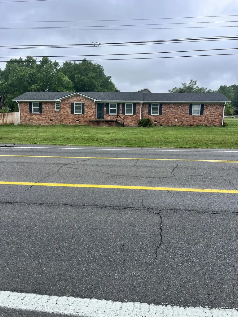 102 Gwen Avenue Gallatin TN 37066