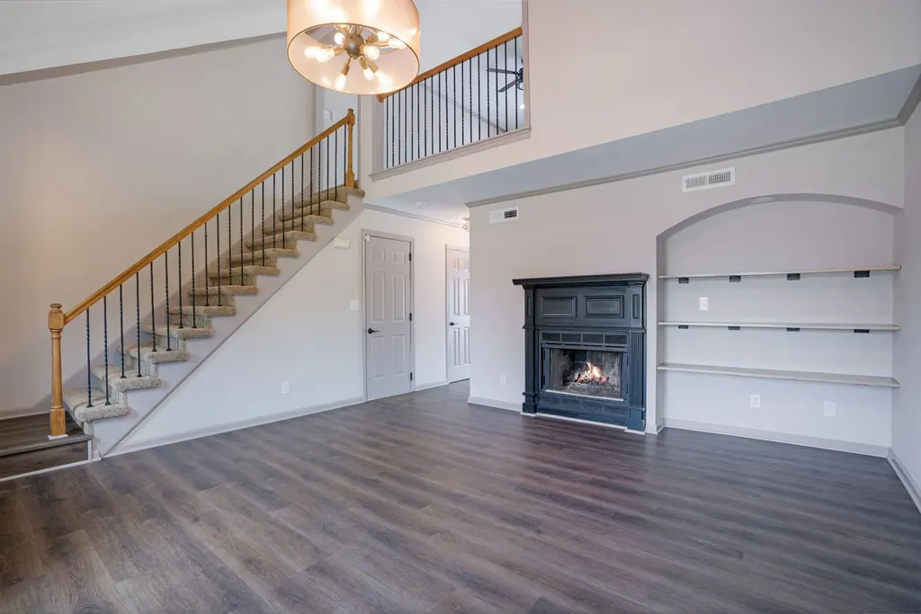 12 Magnolia Square Clarksville TN 37043