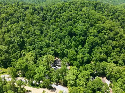 1032 Paint Pony Trail Pegram TN 37143