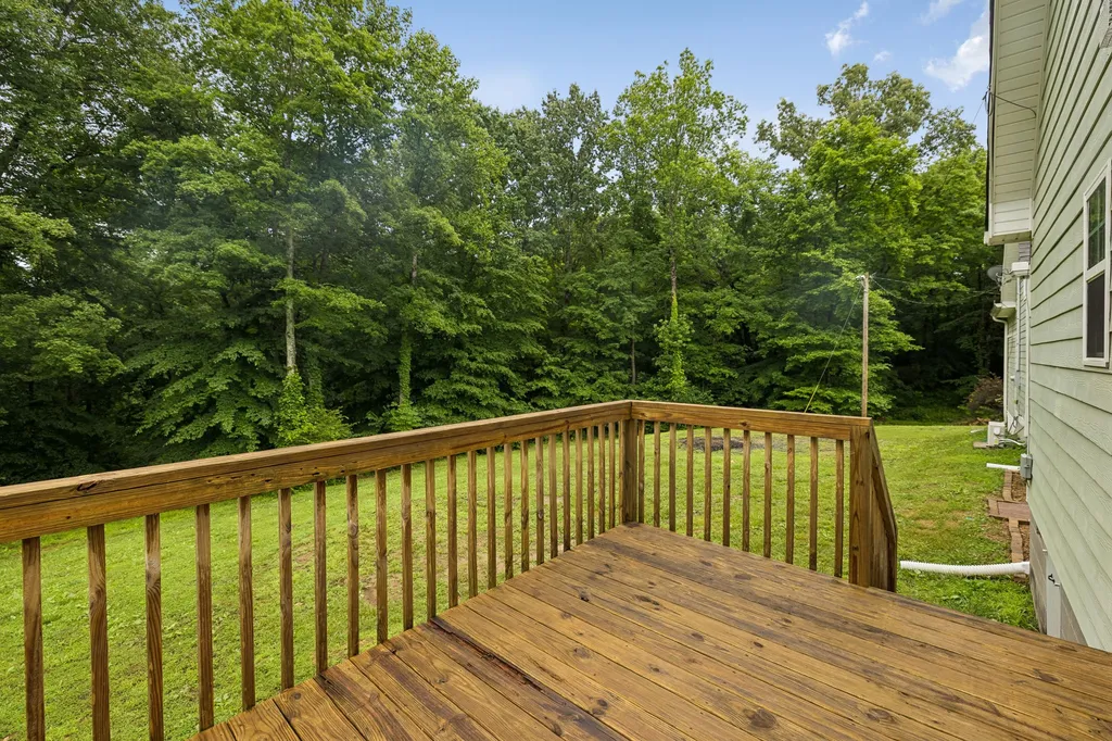 7916 E Plunders Creek Road Dickson TN 37055
