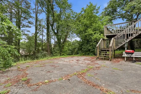 2615 Edge O Lake Drive Nashville TN 37217