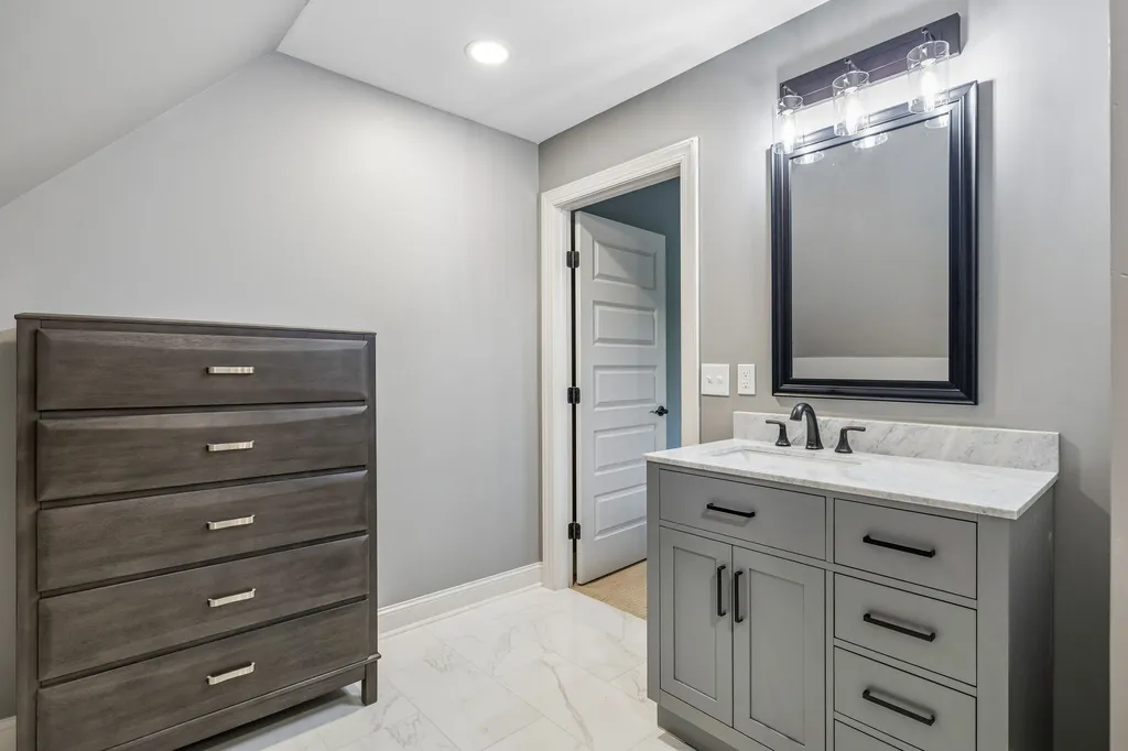 4001 Wallace Lane Nashville TN 37215