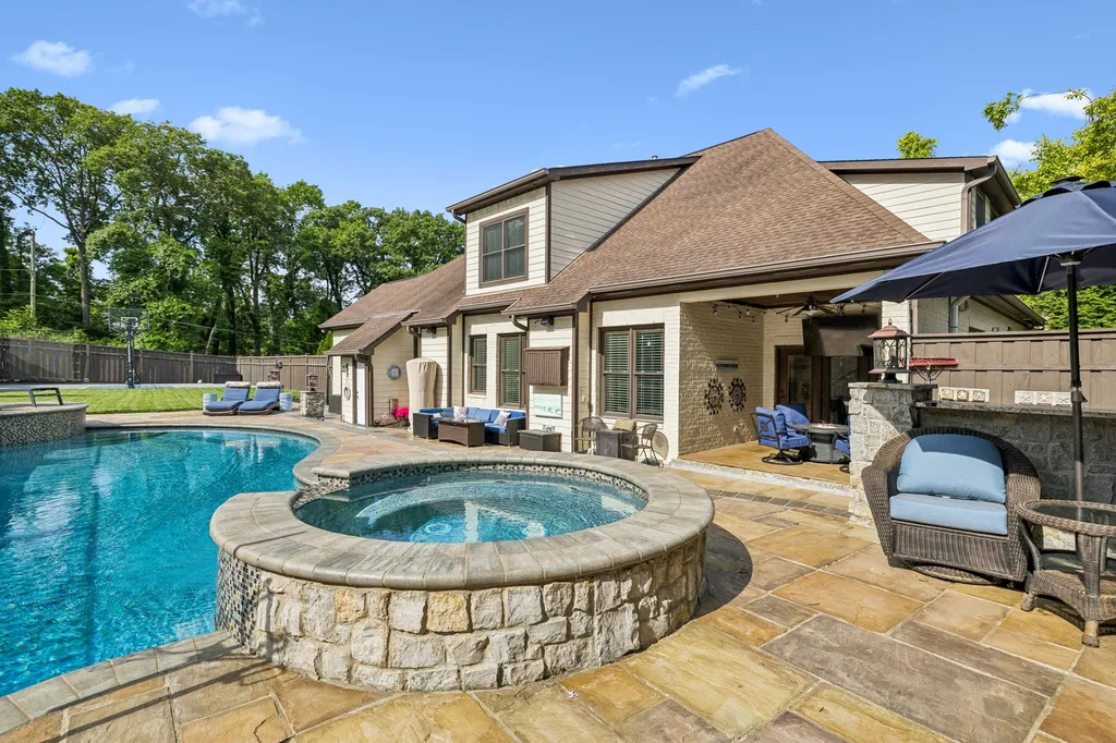 4001 Wallace Lane Nashville TN 37215