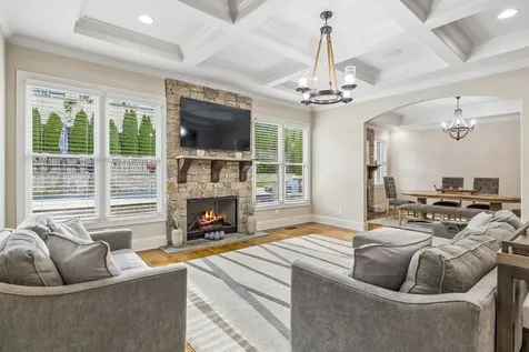 4001 Wallace Lane Nashville TN 37215