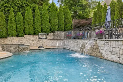 4001 Wallace Lane Nashville TN 37215