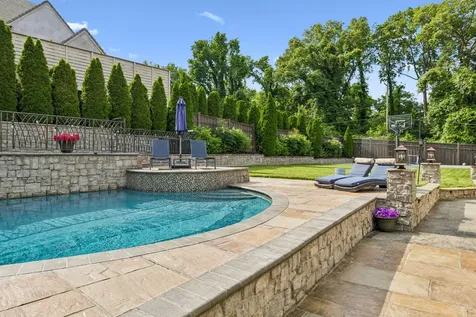 4001 Wallace Lane Nashville TN 37215